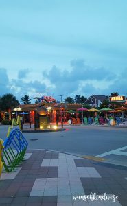 Florida mit Kindern Reisetagebuch Pelican Square Lauderdale by the Sea