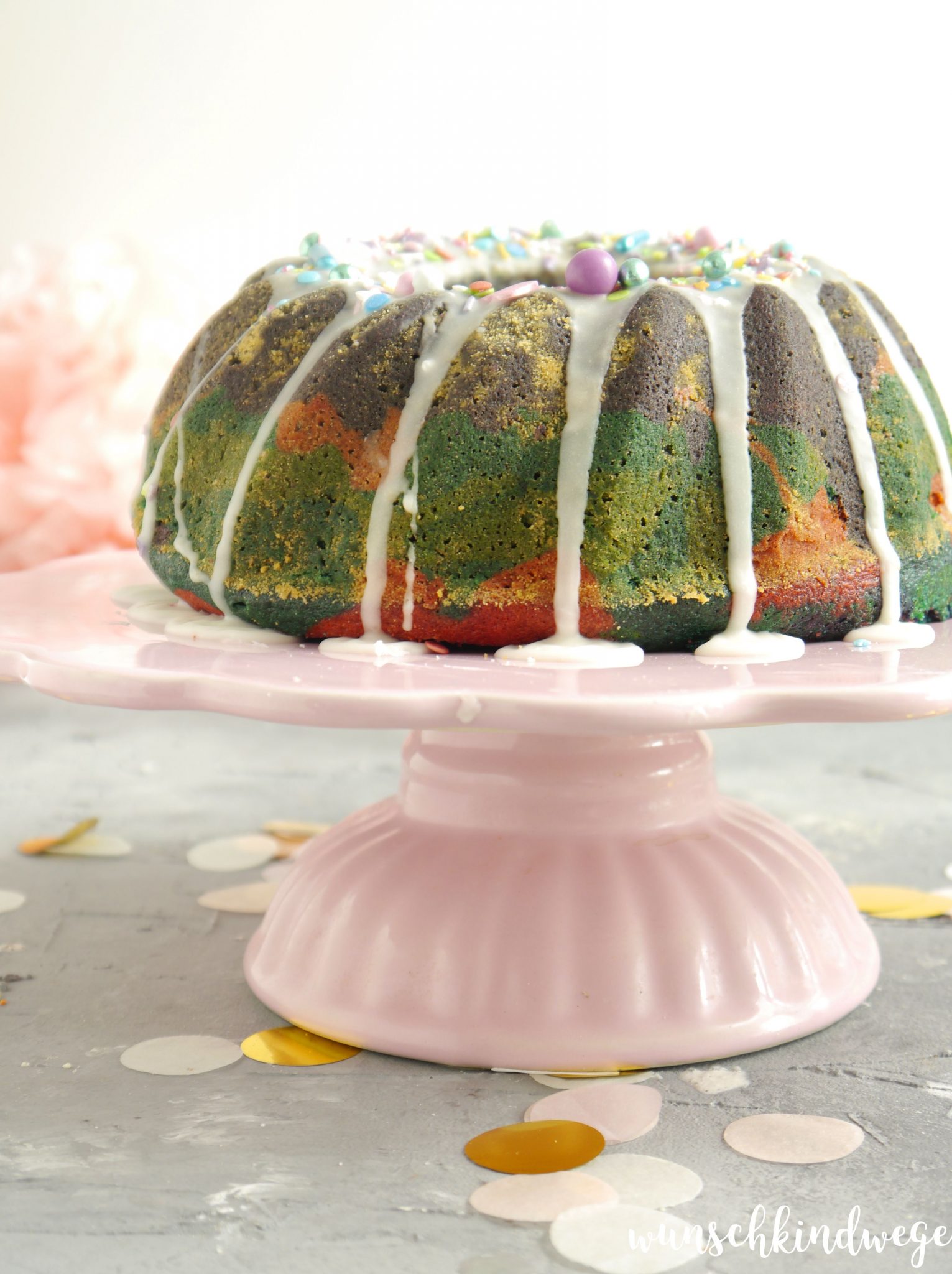 Papageienkuchen - Rezept für den bunten Kuchenklassiker