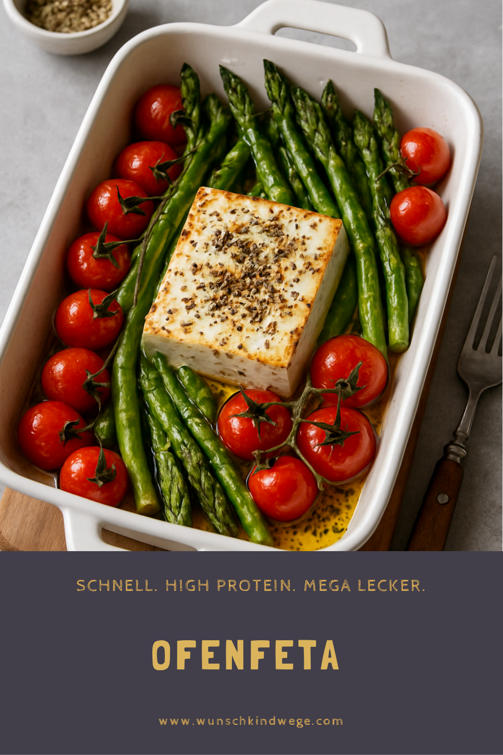Ofenfeta mit grünem Spargel und Cherrytomaten Pinterest Bild